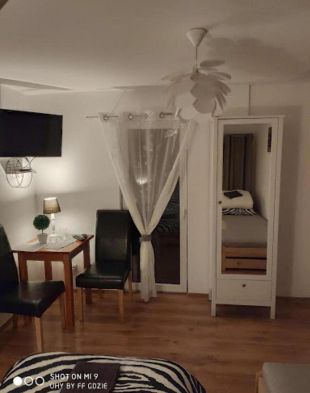 Apartamenty Pod Sosnami Ostroda Miedzylesie 6Os Camera foto